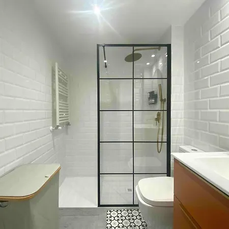 Daire Acogedor A 5 Min Del Ave