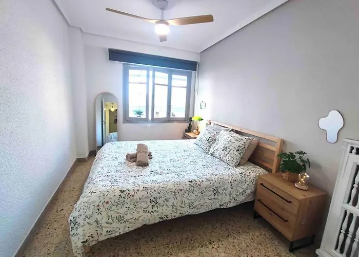 Acogedor A 5 Min Del Ave شقة سرقسطة